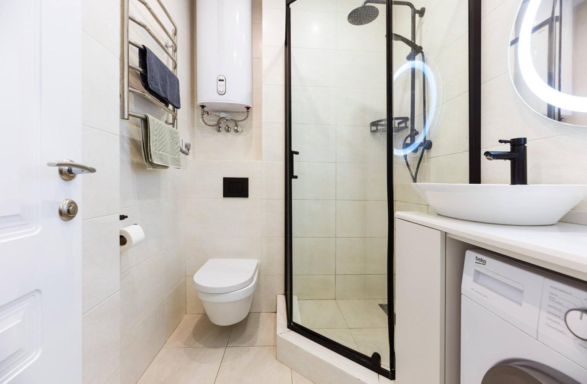 Apartamento Квартири Люкс Метро Чернігівська Kiev Exterior foto